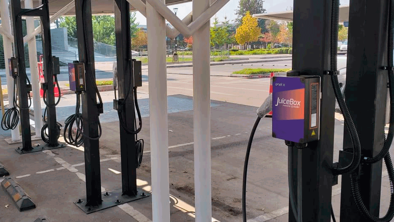 Sodimac and Enel X to install 30 electric vehicle charging stations in