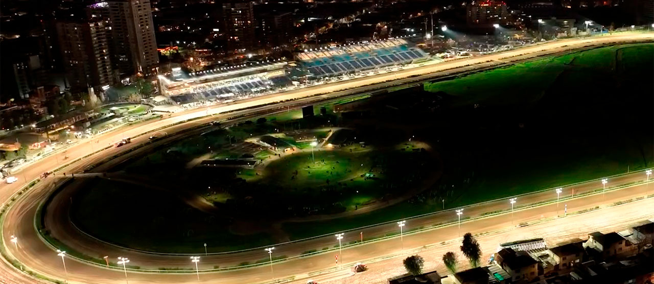 Hipódromo Chile estrena para el St. Leger innovador sistema de iluminación inteligente